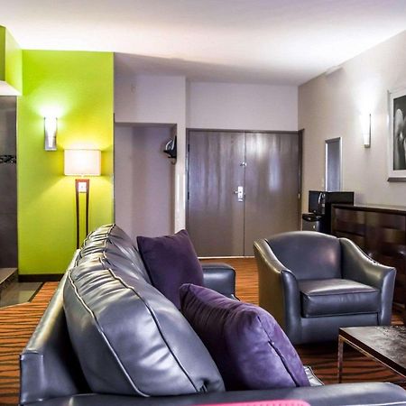 Quality Suites Fort Myers Airport I-75 Extérieur photo