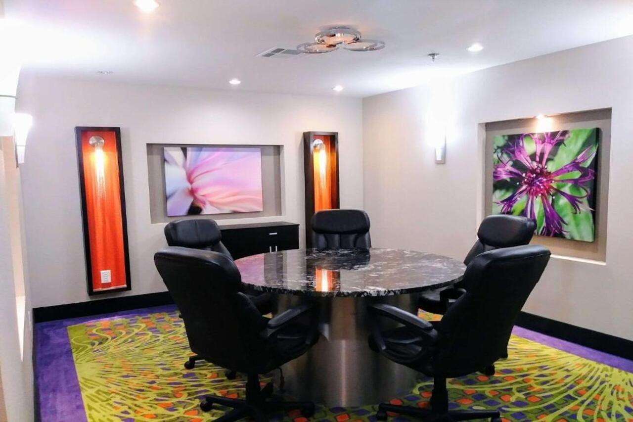 Quality Suites Fort Myers Airport I-75 Extérieur photo