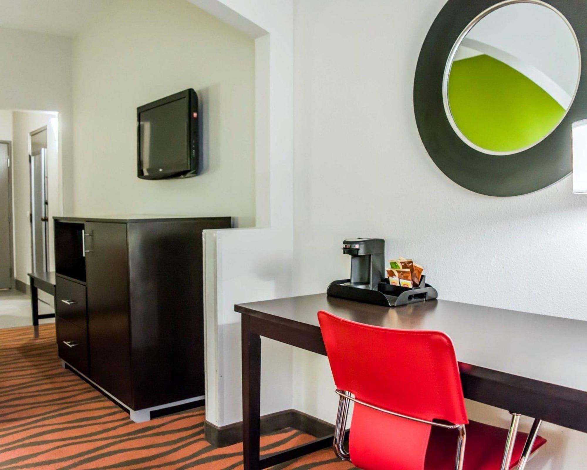 Quality Suites Fort Myers Airport I-75 Extérieur photo