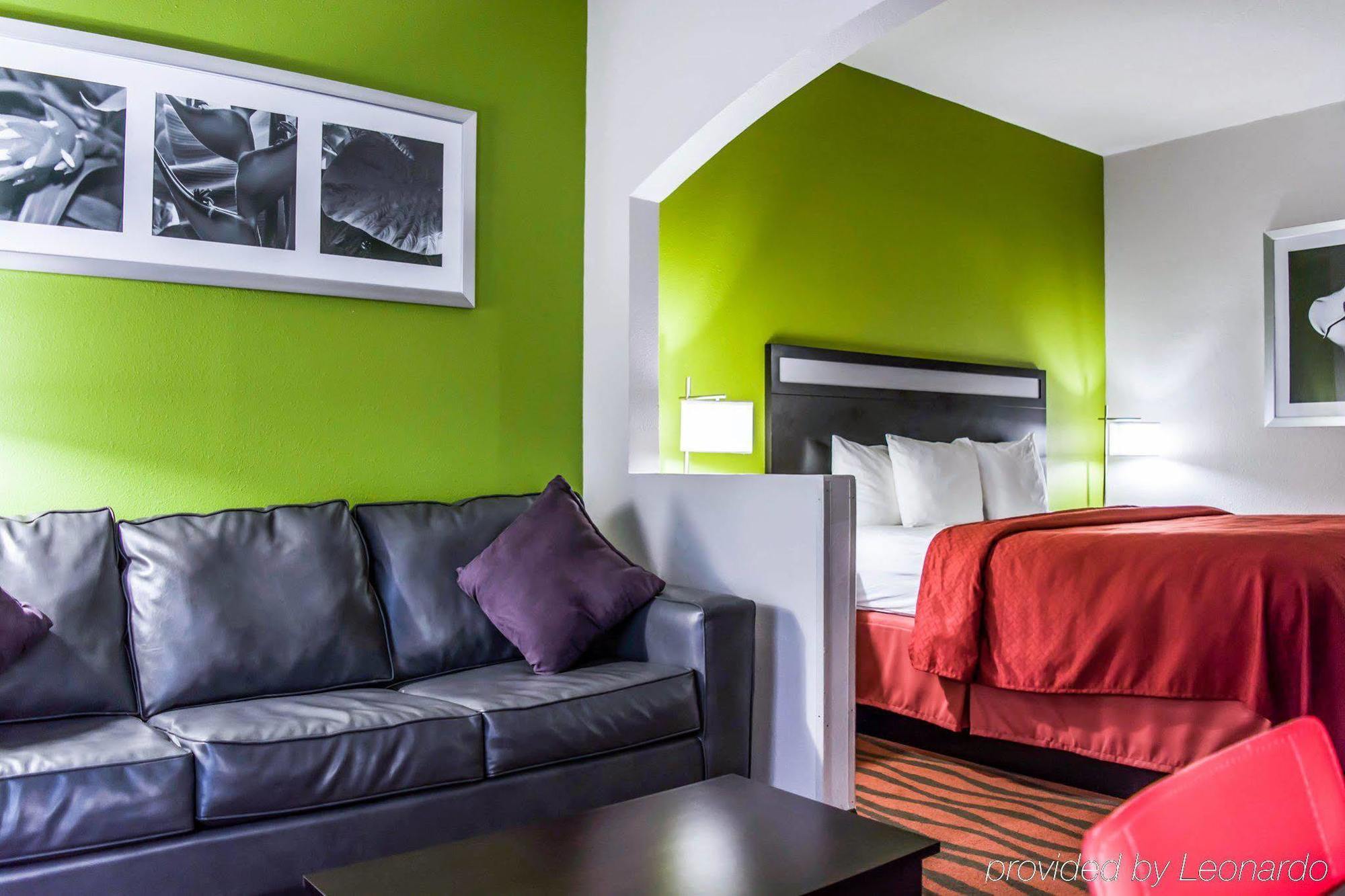 Quality Suites Fort Myers Airport I-75 Extérieur photo